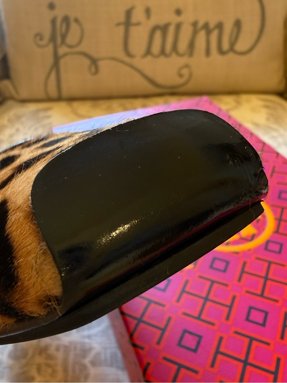 Tory Burch ✨Like New✨ Leopard Calf Hair Runway Ballet Flats size 9 - Picture 6 of 12